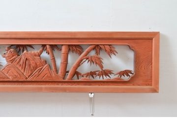 アンティーク建具　希少デザイン　竹に虎の図の両面彫刻欄間2枚セット(明かり取り、明り取り、ランマ)(R-082008)