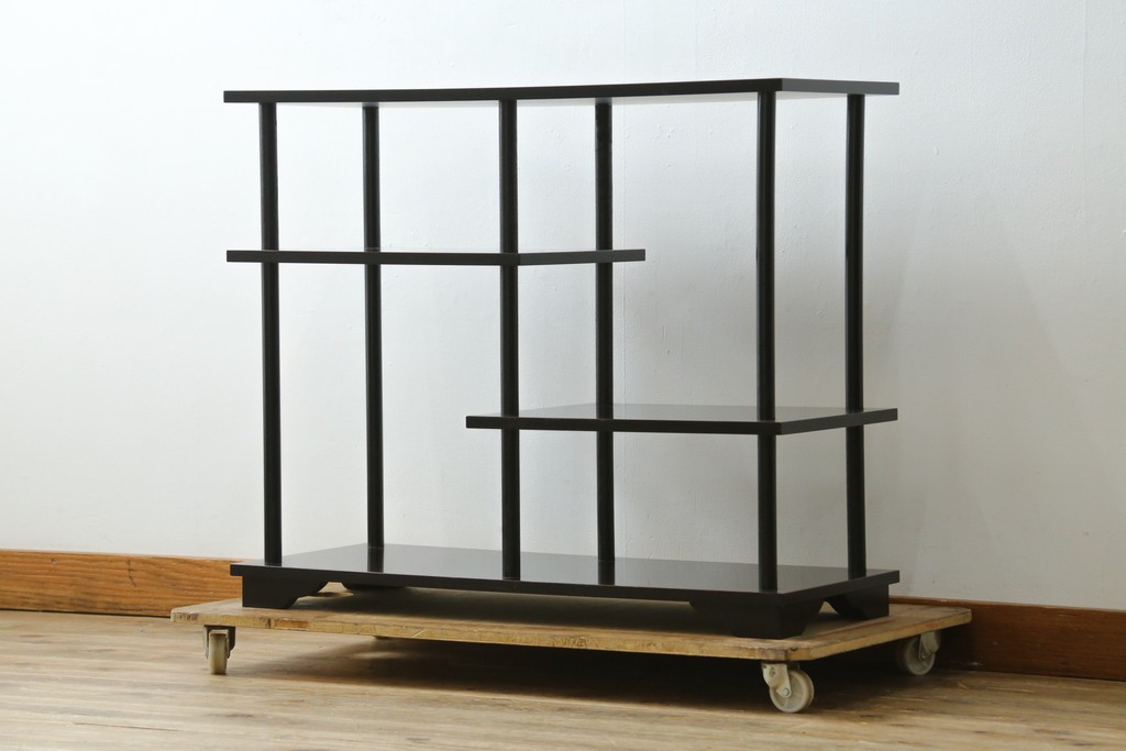 中古　美品　茶道具　本漆溜塗りの色合いが美しい違い棚　定価約16万円　(R-082013)