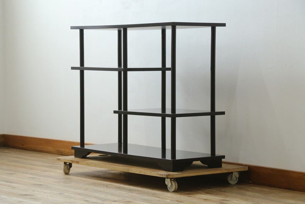 中古　美品　茶道具　本漆溜塗りの色合いが美しい違い棚　定価約16万円　(R-082013)