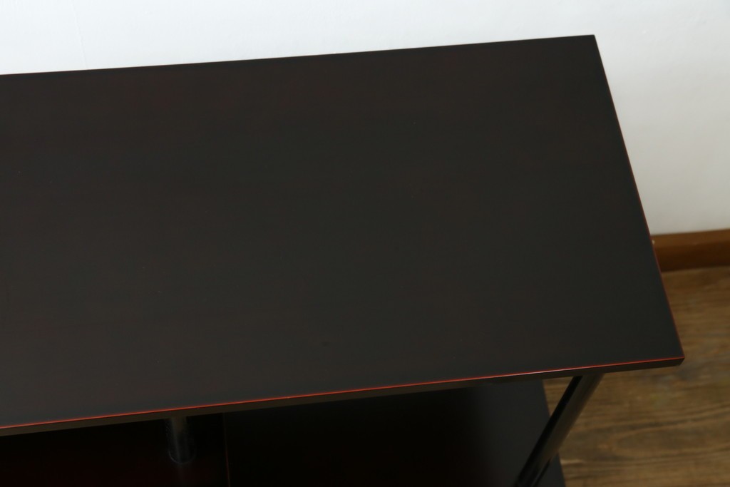 中古　美品　茶道具　本漆溜塗りの色合いが美しい違い棚　定価約16万円　(R-082013)