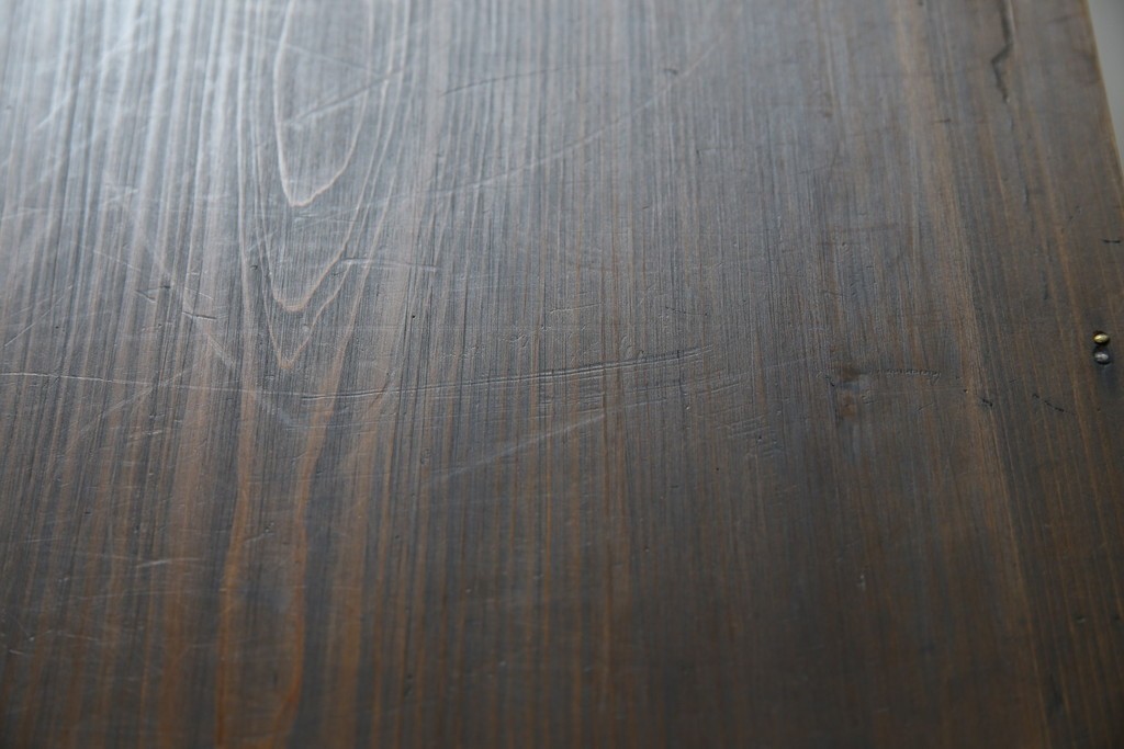 和製アンティーク　シンプルで簡素なデザインが取り入れやすい飾り棚　(R-082014)