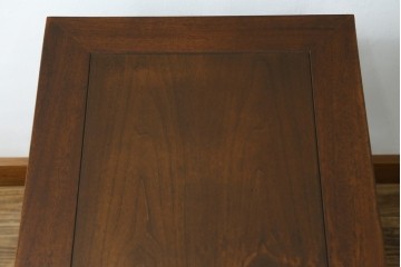 中古　ヘンレドン(HENREDON)　李朝　シノワズリ(chinoiserie)デザイン　オリエンタルなデザインが目を引くサイドテーブル　(R-082016)
