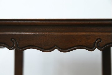 中古　ヘンレドン(HENREDON)　李朝　シノワズリ(chinoiserie)デザイン　オリエンタルなデザインが目を引くサイドテーブル　(R-082016)
