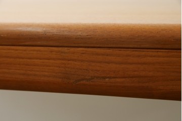 和製ビンテージ　希少サイズ!!　ジャパンビンテージ　チーク材　北欧デザインの丸みをおびたシームレスデザインのスタイリッシュな6人掛けテーブル　(R-082018)