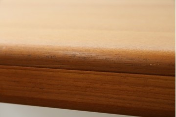 和製ビンテージ　希少サイズ!!　ジャパンビンテージ　チーク材　北欧デザインの丸みをおびたシームレスデザインのスタイリッシュな6人掛けテーブル　(R-082018)