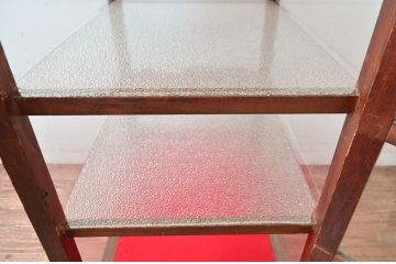 和製アンティーク　欄干と彫刻付き!!　かわいいデザインの縦型ガラスケース(Gケース、ショーケース、ディスプレイケース、コレクションケース、飾り棚、陳列棚、店舗什器)(R-082027)