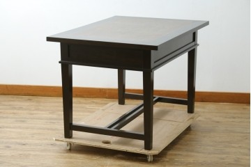 和製アンティーク　上手物!!　ツートンカラートップ　古い洋館の作りの良い、ツートンカラートップ洋風テーブル　(R-082031)