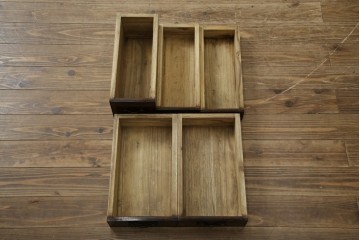 和製アンティーク　欅(ケヤキ)材　美しい杢目が魅力的な長火鉢　(R-082032)