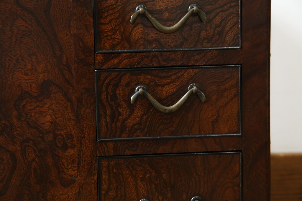 和製アンティーク　欅(ケヤキ)材　美しい杢目が魅力的な長火鉢　(R-082032)