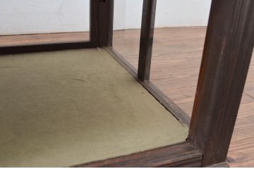 和製アンティーク　激レアデザイン　図録級!!　凝った意匠が目を惹く古いタバコ屋のガラスケース(ショーケース、Gケース、コレクションケース、ディスプレイケース、飾り棚、陳列棚、店舗什器)(R-082037)