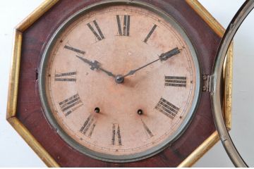 アンティーク時計　アメリカ　New Haven Clock Co(ニューヘブン クロック社)　お部屋を上品に彩る八角時計(オクタゴン、柱時計、掛け時計、古時計、振り子時計)(R-082038)