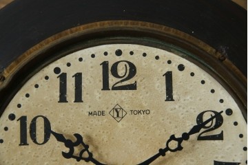 和製アンティーク　明治期より受け継がれた古い木味が魅力のだるま時計　(R-082044)