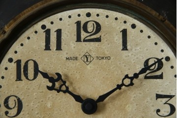 和製アンティーク　明治期より受け継がれた古い木味が魅力のだるま時計　(R-082044)