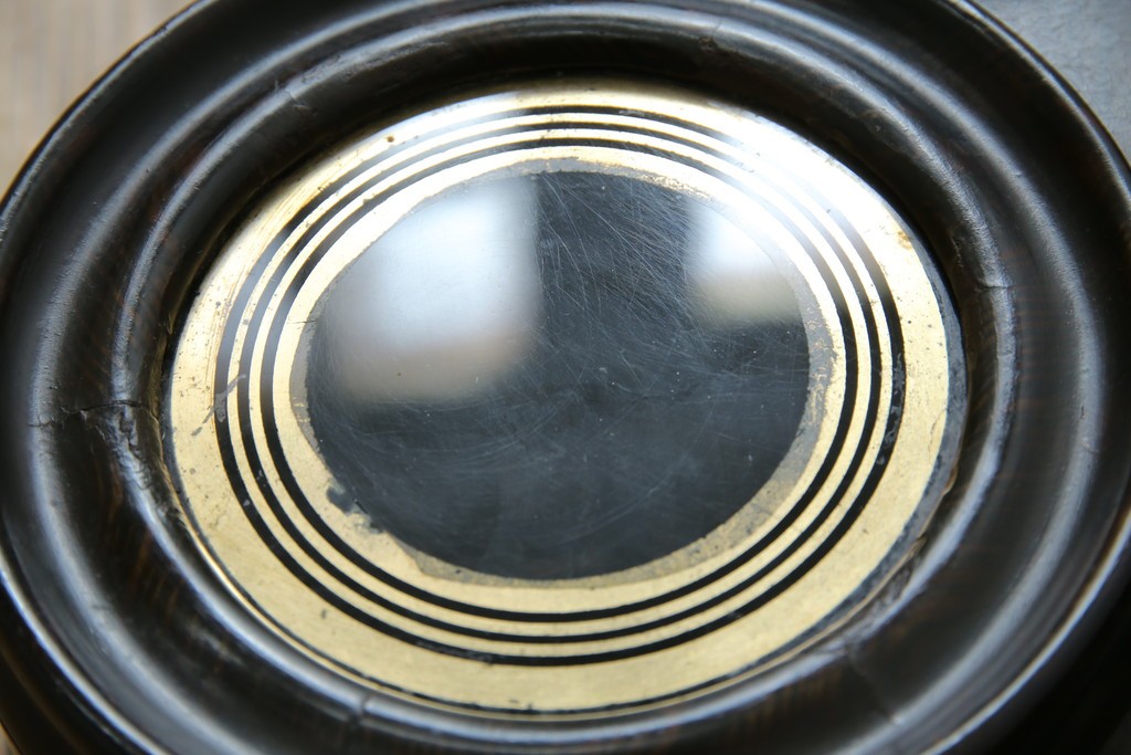 和製アンティーク　明治期より受け継がれた古い木味が魅力のだるま時計　(R-082044)