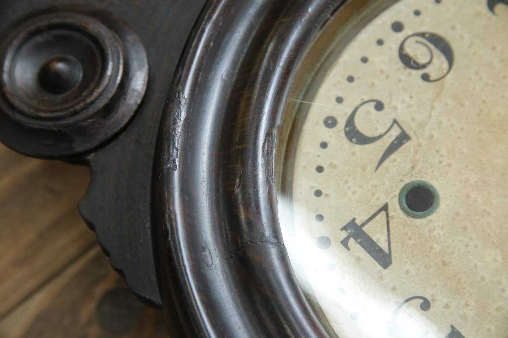 和製アンティーク　明治期より受け継がれた古い木味が魅力のだるま時計　(R-082044)