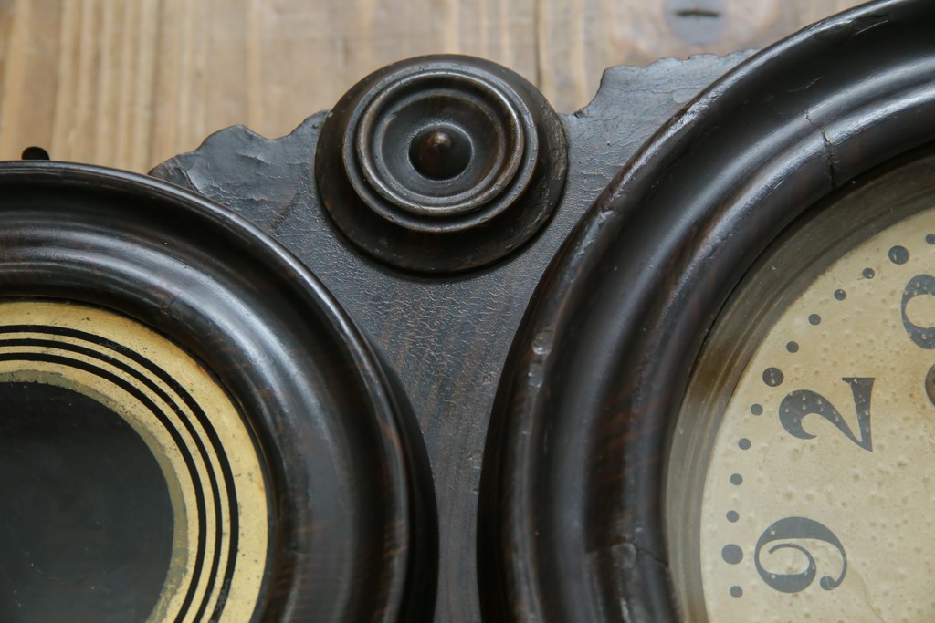 和製アンティーク　明治期より受け継がれた古い木味が魅力のだるま時計　(R-082044)