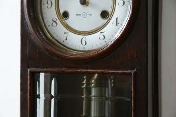 和製アンティーク TRADE(S)MARK クラシカルな雰囲気が素敵な筋ガラス入り柱時計　(R-082046)