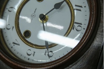 和製アンティーク TRADE(S)MARK クラシカルな雰囲気が素敵な筋ガラス入り柱時計　(R-082046)