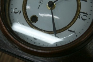 和製アンティーク TRADE(S)MARK クラシカルな雰囲気が素敵な筋ガラス入り柱時計　(R-082046)