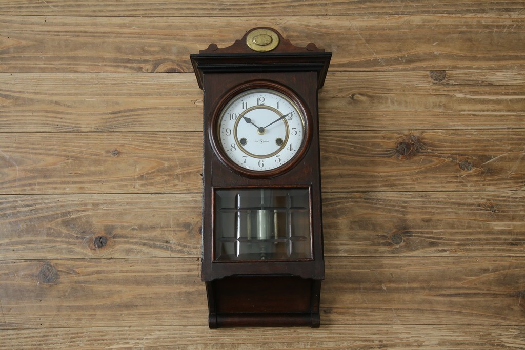 和製アンティーク TRADE(S)MARK クラシカルな雰囲気が素敵な筋ガラス入り柱時計　(R-082046)