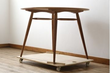 イギリスビンテージ　激レア　希少モデル　ERCOL(アーコール)　ナチュラルな木の風合いが魅力的なマガジンラック付きラウンドテーブル(丸テーブル、2人掛けダイニングテーブル、北欧、英国、ヴィンテージ)(R-082053)