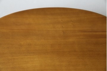 イギリスビンテージ　激レア　希少モデル　ERCOL(アーコール)　ナチュラルな木の風合いが魅力的なマガジンラック付きラウンドテーブル　(R-082053)
