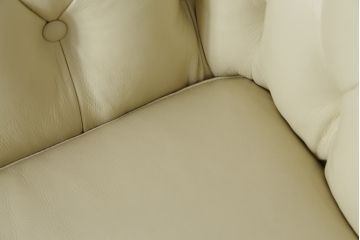 中古　超美品　ほぼ新品　入手困難商品　SUNTON(サントン)社　Huntington(ハンティントン)シリーズ　本革(レザー)　上質な空間づくりに取り入れたいチェスターフィールドソファ(2P、2.5P、3P、2人掛け、2.5人掛け、3人掛け)(R-082055)