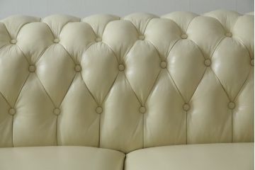 中古　超美品　ほぼ新品　入手困難商品　SUNTON(サントン)社　Huntington(ハンティントン)シリーズ　本革(レザー)　上質な空間づくりに取り入れたいチェスターフィールドソファ(2P、2.5P、3P、2人掛け、2.5人掛け、3人掛け)(R-082055)