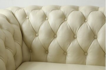 中古　超美品　ほぼ新品　入手困難商品　SUNTON(サントン)社　Huntington(ハンティントン)シリーズ　本革(レザー)　上質な空間づくりに取り入れたいチェスターフィールドソファ(2P、2.5P、3P、2人掛け、2.5人掛け、3人掛け)(R-082056)