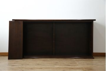 中古　希少な廃番品　九州民芸家具　格子入り　落ち着いた色合いが大人な雰囲気を醸し出す水屋箪笥サイドボード(下駄箱、収納棚、戸棚、キャビネット、食器棚、店舗什器)(R-082057)