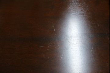中古　希少な廃番品　九州民芸家具　格子入り　落ち着いた色合いが大人な雰囲気を醸し出す水屋箪笥サイドボード(下駄箱、収納棚、戸棚、キャビネット、食器棚、店舗什器)(R-082057)