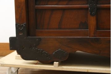 和製ビンテージ　美品　アンティーク調　和の風情をたっぷりと感じられる二段重ね車箪笥(帳場箪笥、和たんす、衣装タンス、収納箪笥、整理箪笥、引き出し、ヴィンテージ、バラ売り可能)(R-082061)