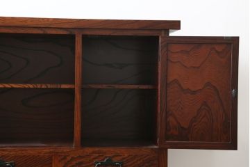 中古　美品　力強い杢目が目を引く岩谷堂箪笥サイドボード(収納棚、戸棚、引き出し、食器棚、カップボード、サイドキャビネット)(R-082066)