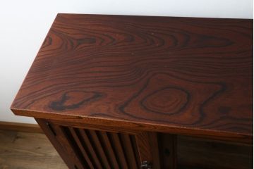 中古　美品　力強い杢目が目を引く岩谷堂箪笥サイドボード(収納棚、戸棚、引き出し、食器棚、カップボード、サイドキャビネット)(R-082066)