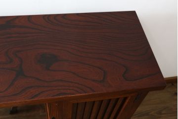 中古　美品　力強い杢目が目を引く岩谷堂箪笥サイドボード(収納棚、戸棚、引き出し、食器棚、カップボード、サイドキャビネット)(R-082066)