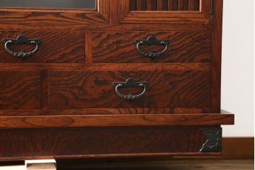 中古　美品　力強い杢目が目を引く岩谷堂箪笥サイドボード(収納棚、戸棚、引き出し、食器棚、カップボード、サイドキャビネット)(R-082066)