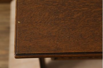 フランスビンテージ　珍品　希少　オーク材　サイドテーブルとしても使える彫刻入りソーイングボックス(針箱、裁縫箱、チェスト、小引き出し、ヴィンテージ)(R-082067)