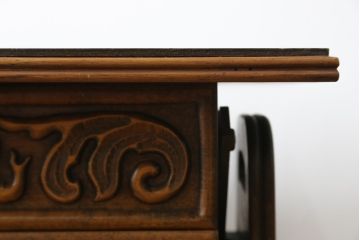 フランスビンテージ　珍品　希少　オーク材　サイドテーブルとしても使える彫刻入りソーイングボックス(針箱、裁縫箱、チェスト、小引き出し、ヴィンテージ)(R-082067)