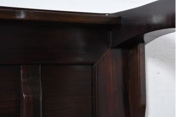 中古　超美品　国産　職人手作り　指物工芸家具　漆塗り　総紫檀(シタン)材　落ち着いた色味と丸みを帯びた脚が上品な座卓(ローテーブル、センターテーブル、リビングテーブル)(定価約70万円)(R-082075)