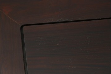 中古　超美品　国産　職人手作り　指物工芸家具　漆塗り　総紫檀(シタン)材　落ち着いた色味と丸みを帯びた脚が上品な座卓　定価約70万円　(R-082075)