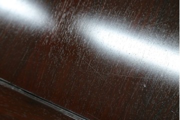 中古　超美品　国産　職人手作り　指物工芸家具　漆塗り　総紫檀(シタン)材　落ち着いた色味と丸みを帯びた脚が上品な座卓　定価約70万円　(R-082075)