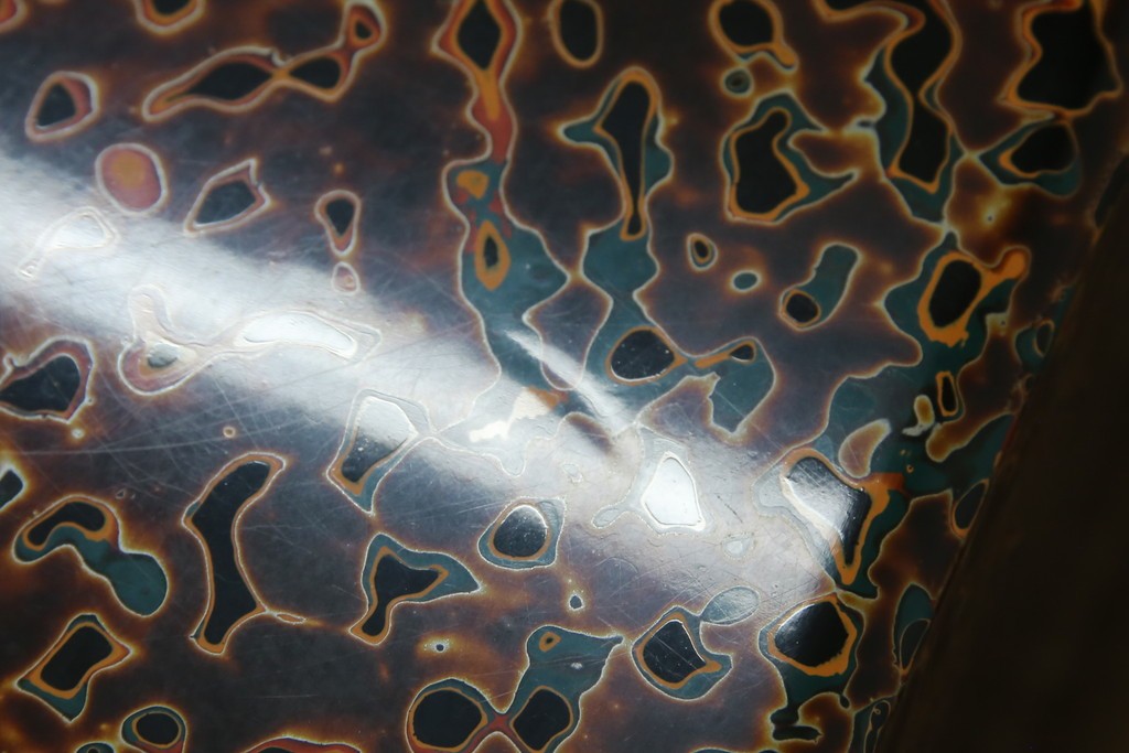 中古　美品　東北　津軽塗り　唐塗り　隅々まで意匠を凝らした上質で美しい漆塗りの座卓　(R-082076)