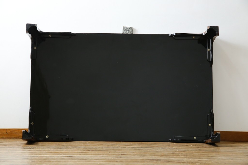 中古　美品　東北　津軽塗り　唐塗り　隅々まで意匠を凝らした上質で美しい漆塗りの座卓　(R-082076)