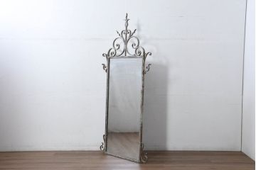 フランスアンティーク　ロートアイアンフレームの大きなミラー(姿見、ウォールミラー、壁掛け鏡、店舗什器)(R-082077)