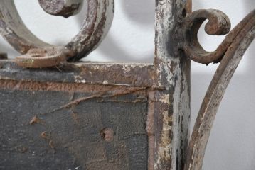 フランスアンティーク　ロートアイアンフレームの大きなミラー(姿見、ウォールミラー、壁掛け鏡、店舗什器)(R-082077)