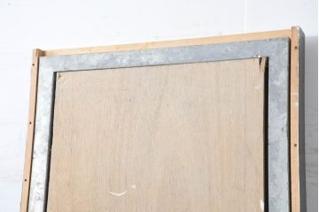 中古　クラシカルな雰囲気を醸し出す特注品の大きな縦型ミラー(壁掛け鏡、ウォールミラー、姿見、店舗什器)(製作費約20万円)(R-082079)
