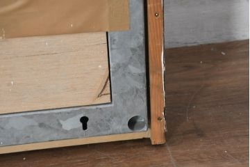 中古　クラシカルな雰囲気を醸し出す特注品の大きな縦型ミラー(壁掛け鏡、ウォールミラー、姿見、店舗什器)(製作費約20万円)(R-082079)
