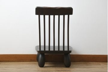 和製ビンテージ　職人手作り品　民芸家具　洗練されたデザインが魅力的な胡坐(あぐら)座椅子(座イス、座いす、ローチェア、板座チェア、ヴィンテージ)(R-082081)