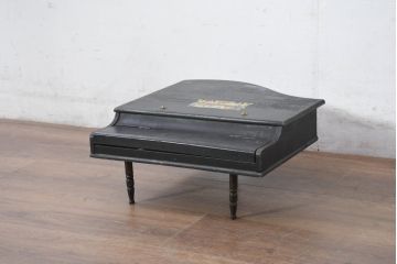 ジャンク品　国産　希少品　昭和初期　MIKADO OKAYAMA(ミカドピアノ)　可愛らしいアンティークミニピアノ(オブジェ、ディスプレイ、おもちゃ、玩具)(R-082083)