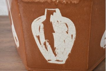 和製アンティーク　激レア　モダンデザインの六角瀬戸火鉢(鉢カバー、ディスプレイ、プランター、傘立て)(R-082084)